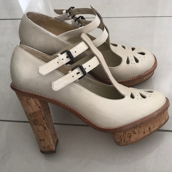 Opening ceremony high heel - Picture 2 of 5